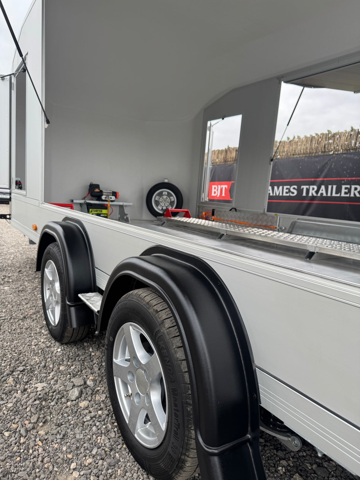 Debon Roadster C2000 Box Van Enclosed Car Transporter Trailer