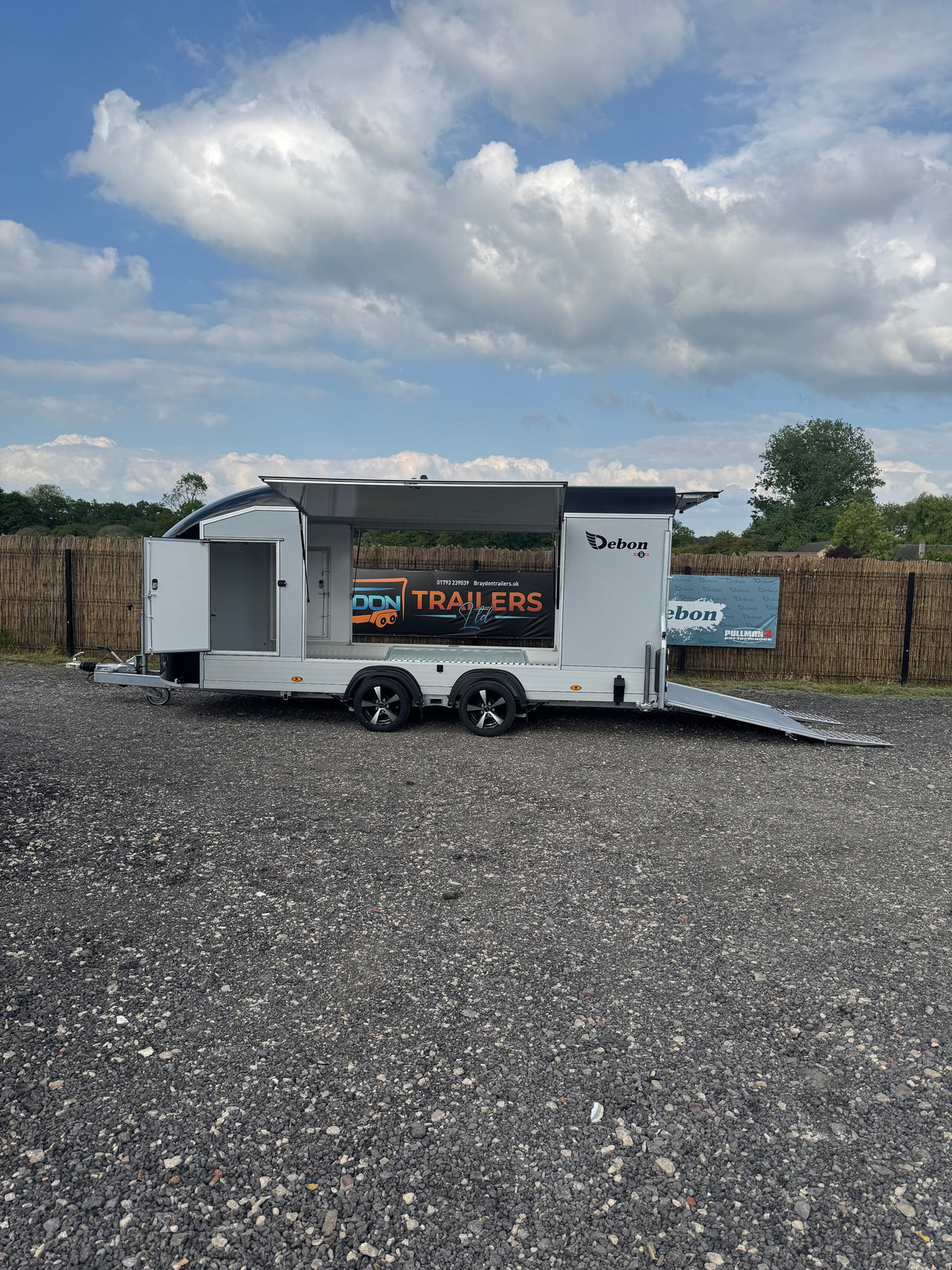 Debon Roadster C1000 Box Van Enclosed Car Transporter Trailer