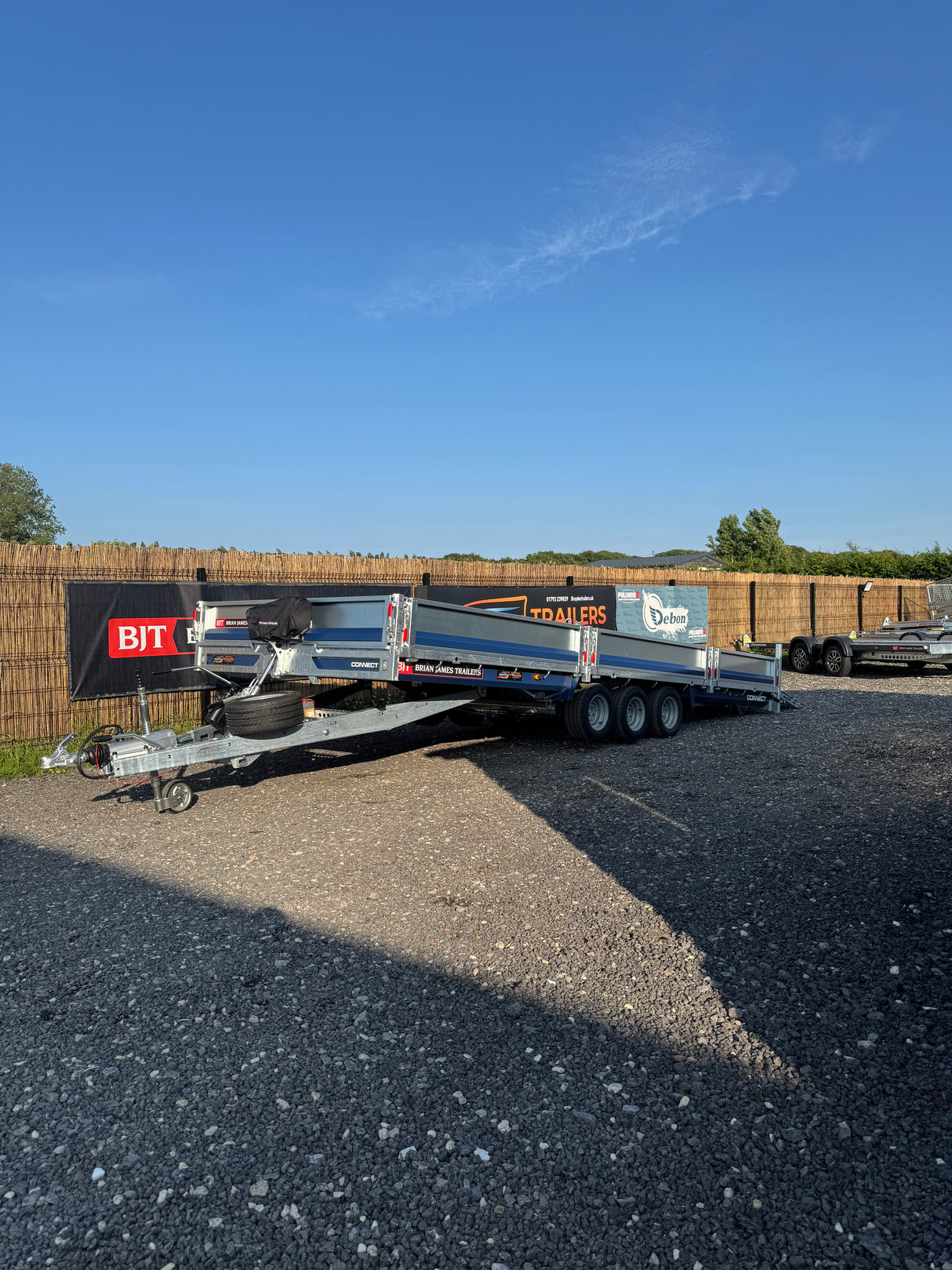 Brian James Connect Flatbed Trailer – 5.5m x 2.1m | 3.5T | Triple Axle | 10” Wheels 476-5521-35-3-10