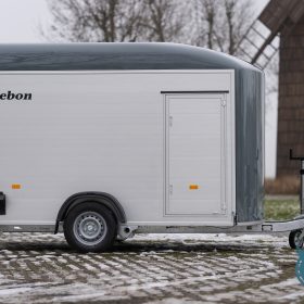 Debon Roadster C400 Box Van Trailer
