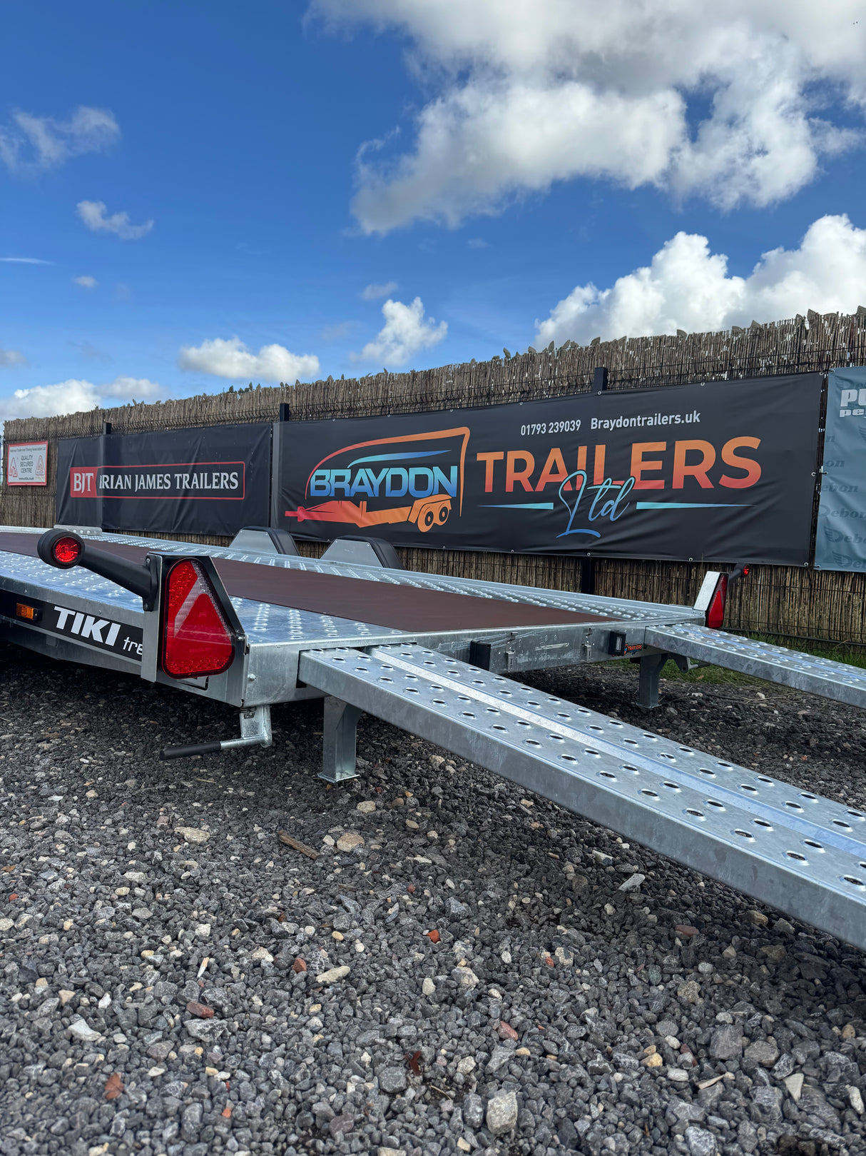 Tiki Auto 3500-DRB Car Transporter Trailer 5m x 2.09m 3500kg