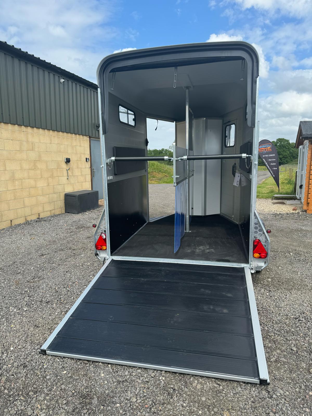 30th Anniversary Special Cheval Liberte Touring Country with Tack Room Double Horse Box Trailer
