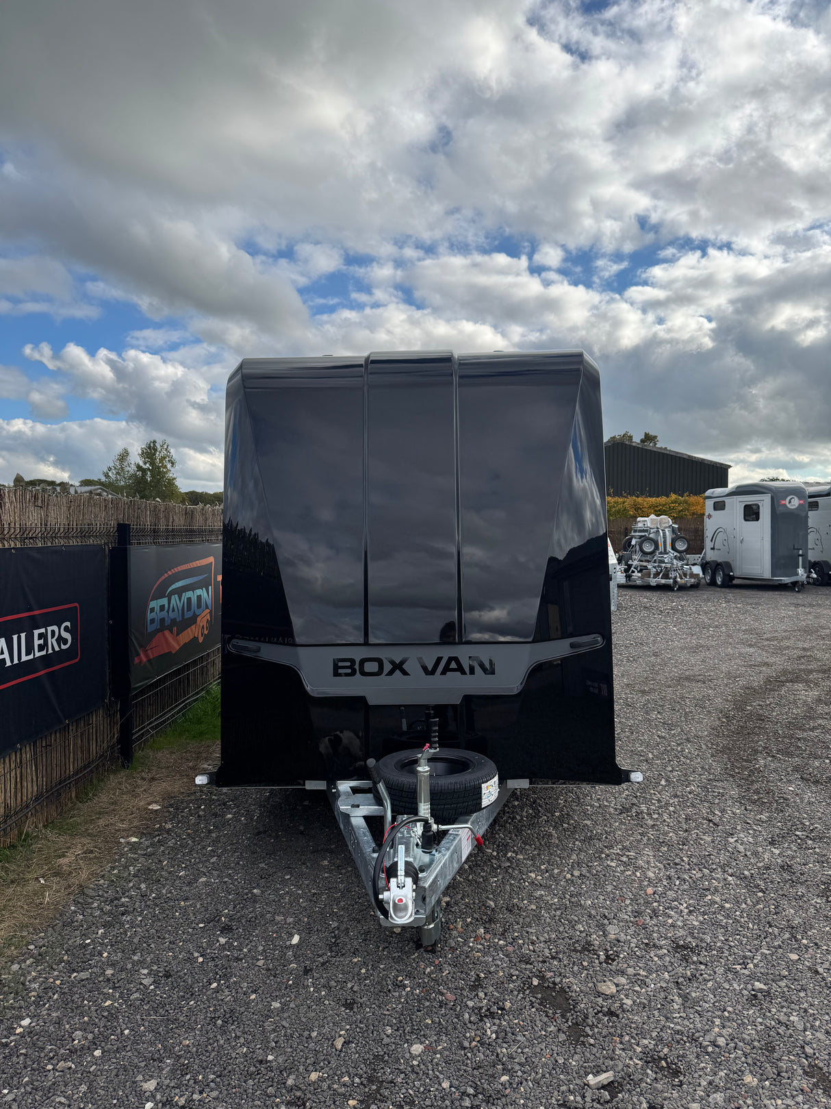 Brian James Box Van Trailer 600-3518-27-2-12-B 3.5m x 1.8m 2700 Kg Split Ramp Door