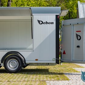 Debon Roadster C900 Box Van Trailer