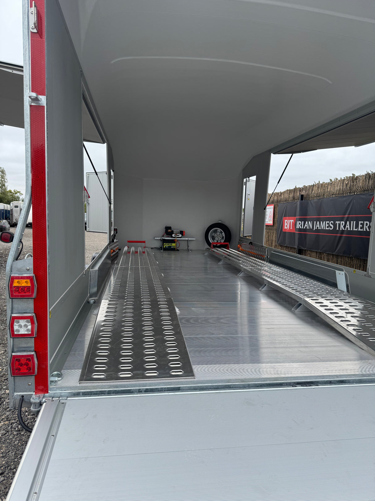 Debon Roadster C2000 Box Van Enclosed Car Transporter Trailer