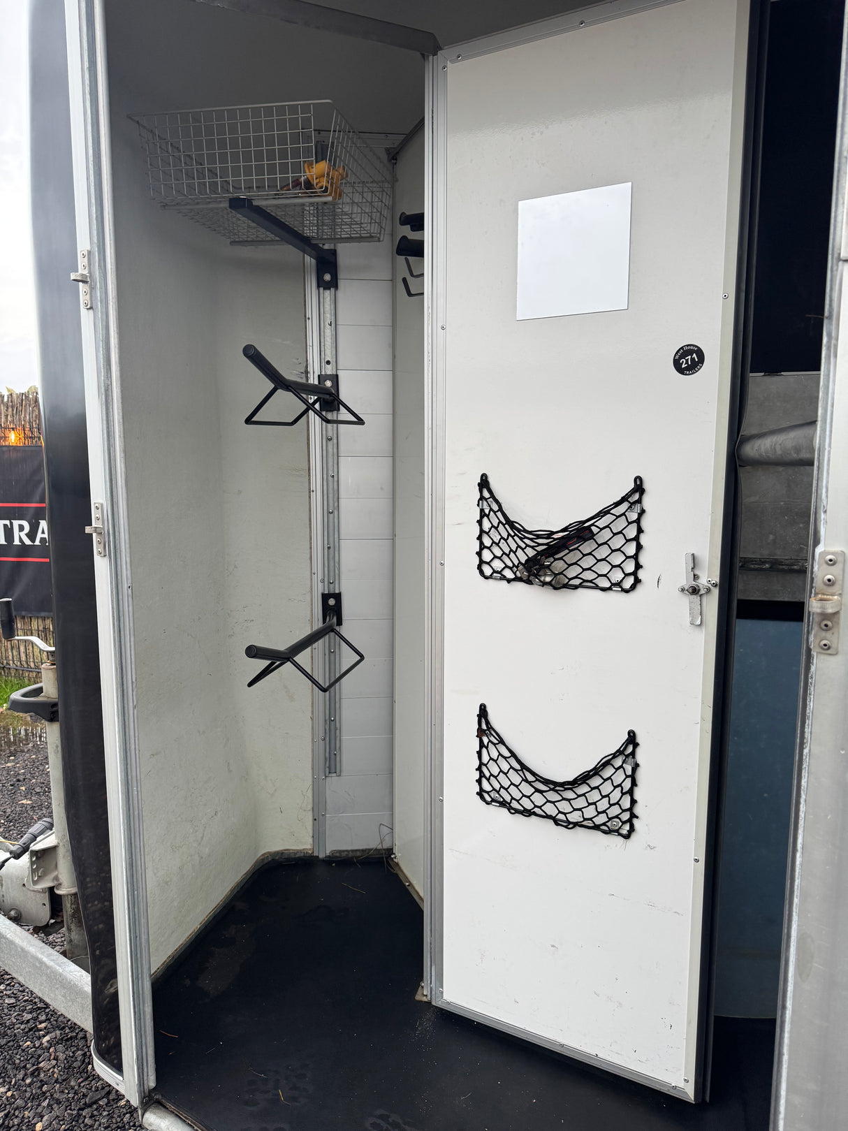 Cheval Liberte Touring Country With Tack Room Horse Box Trailer