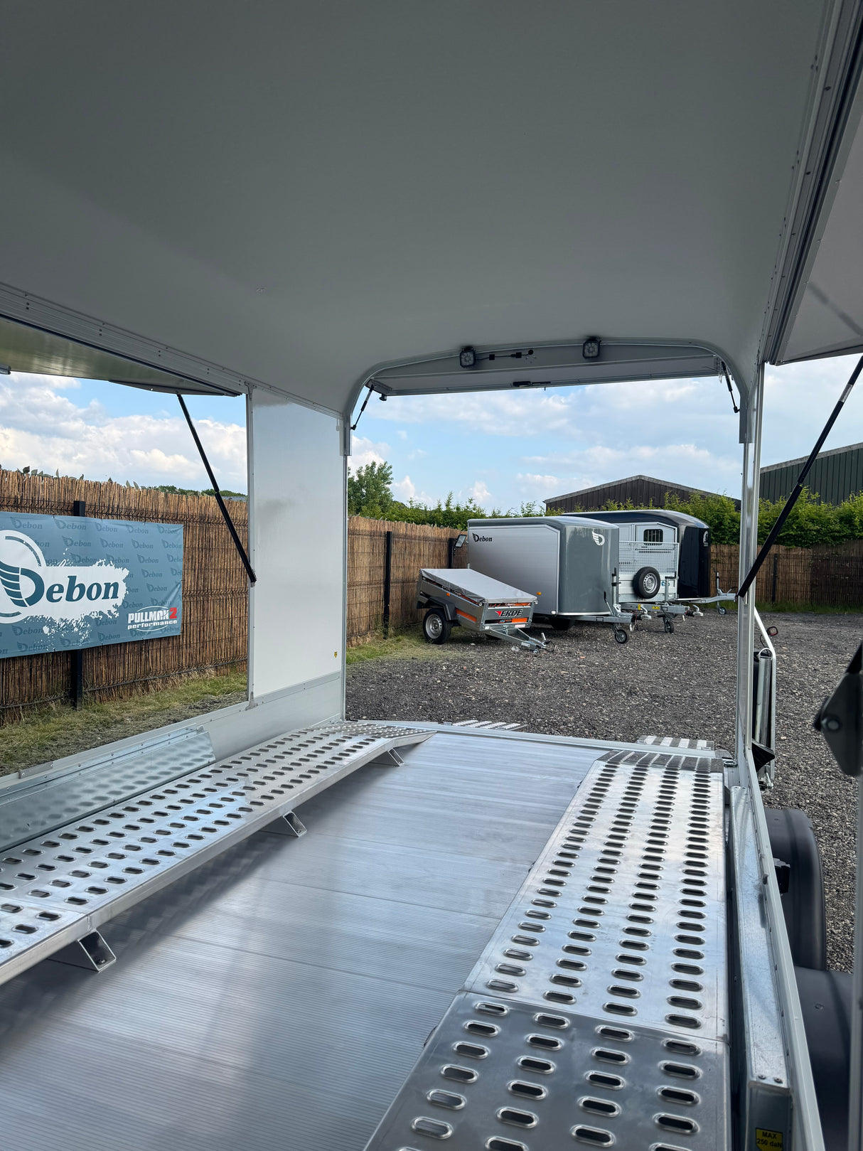 Debon Roadster C1000 Box Van Enclosed Car Transporter Trailer