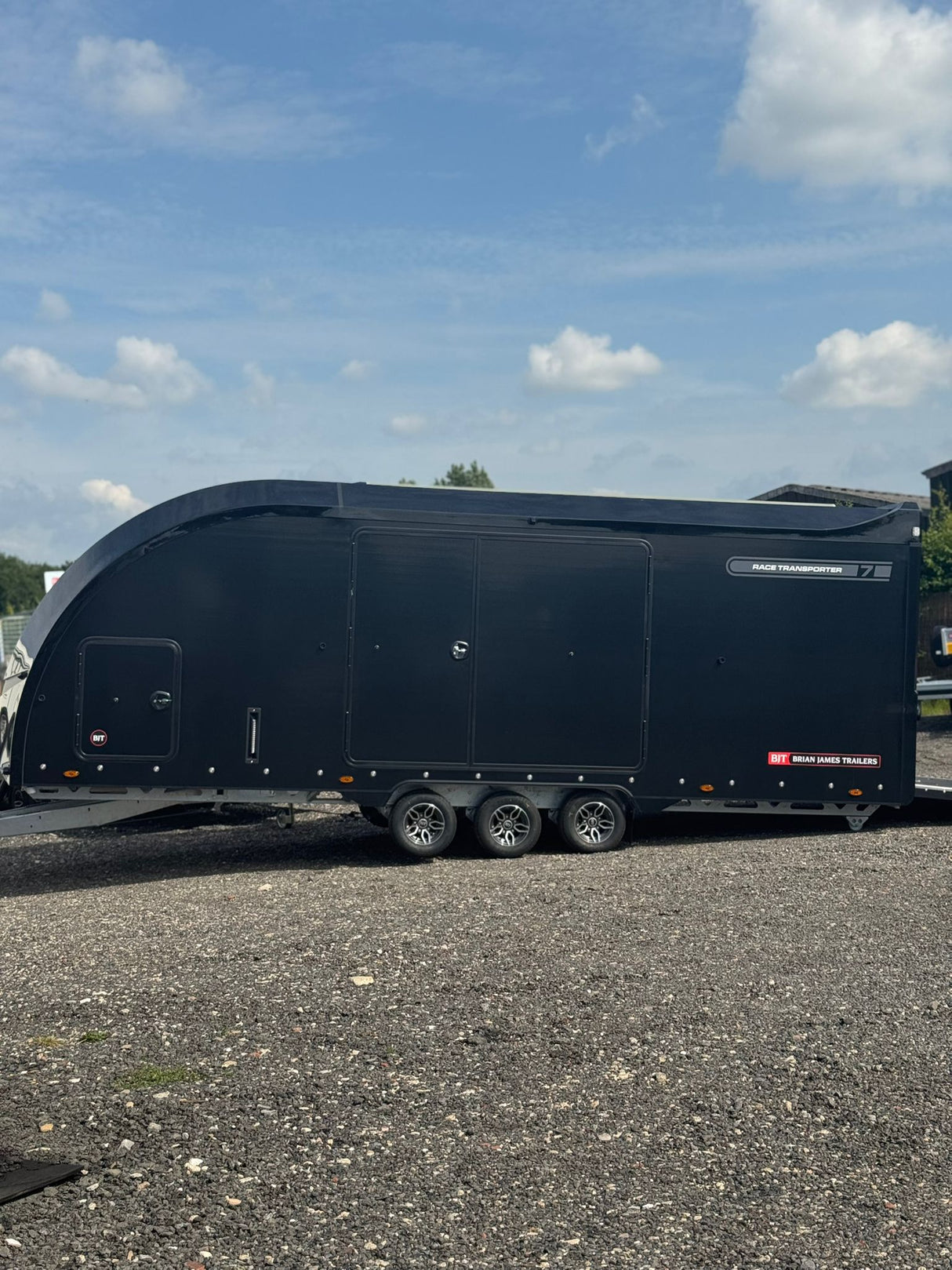 Brian James Race Transporter 7 Enclosed Trailer RT7 – 6.0m x 2.3m | 3.5T | Triple Axle | 10” Wheels 397-6023-35-3-10-B