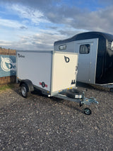 Debon Roadster C220 Box Trailer