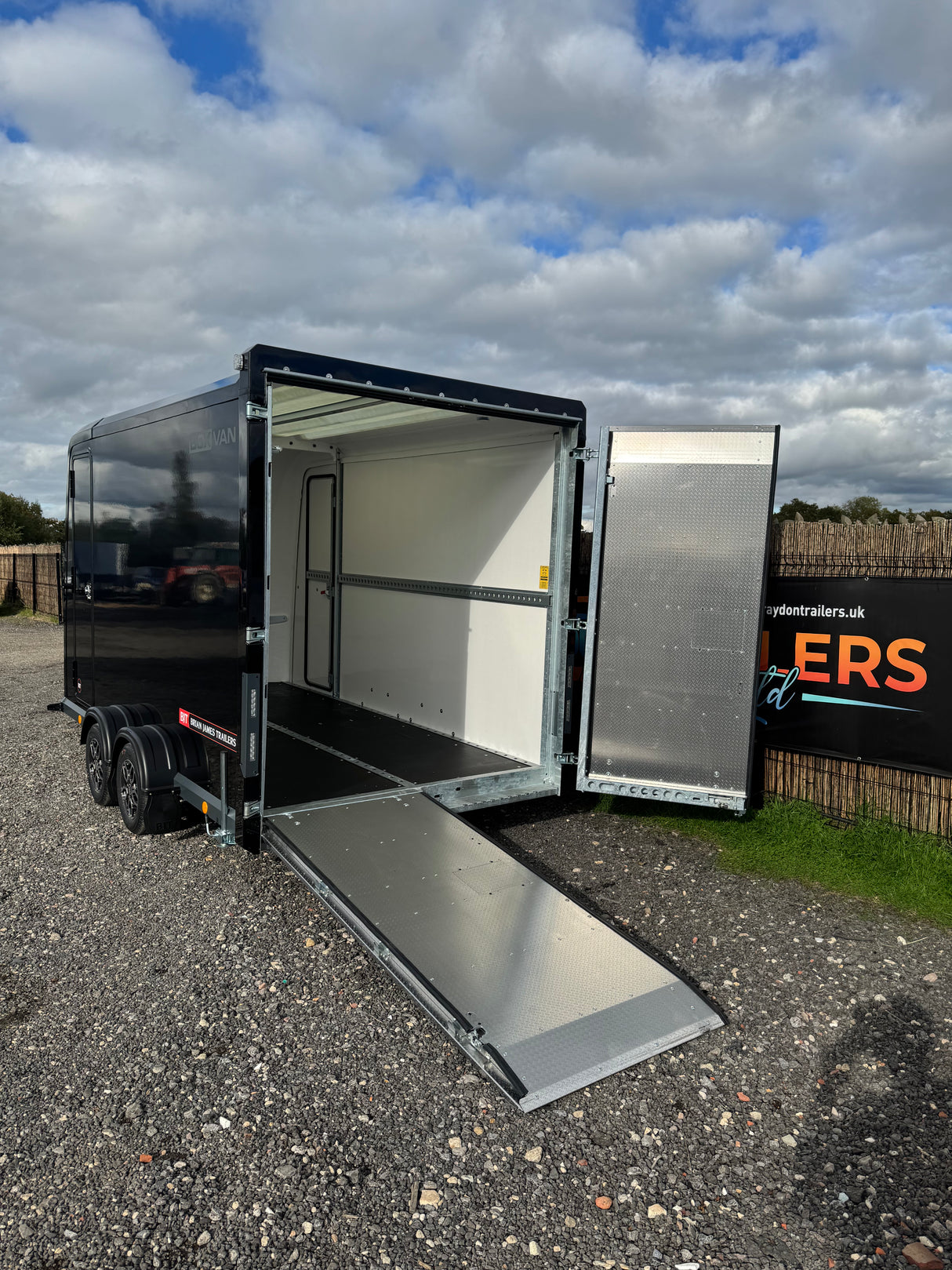 Brian James Box Van Trailer 600-3518-27-2-12-B 3.5m x 1.8m 2700 Kg Split Ramp Door